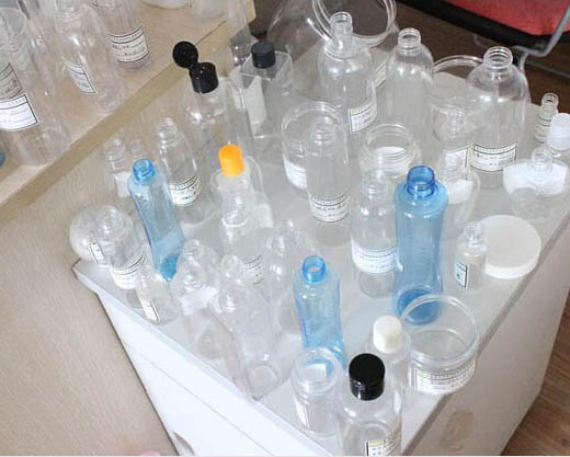 昆明飲料瓶是怎么做出來的?